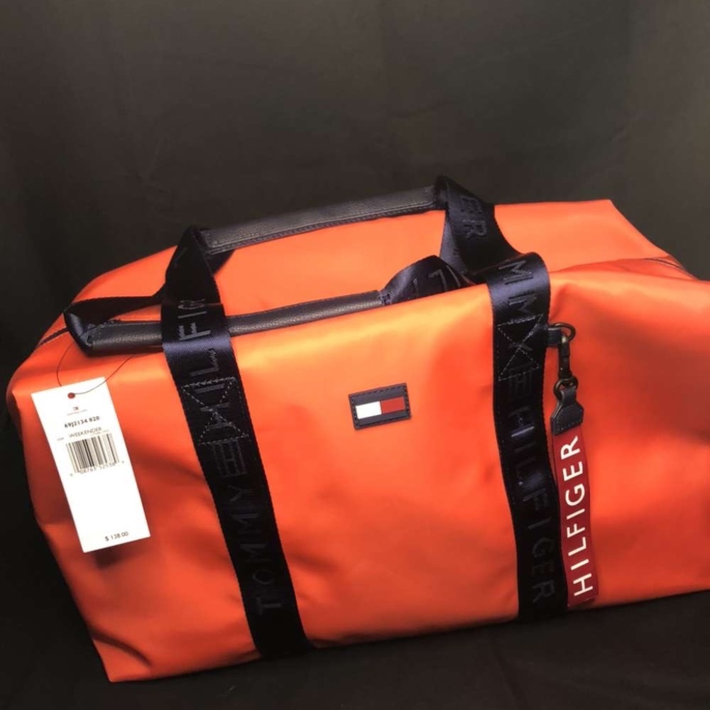 Tommy Hilfiger